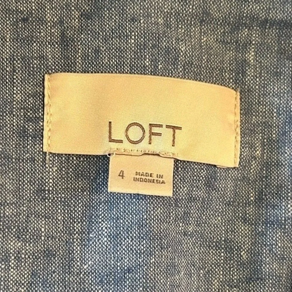 LOFT Blue Linen Blend Chambray Blazer Single Button Jacket Size 4 Preppy Classic - Picture 4 of 10